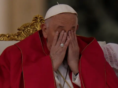 El papa Francisco empieza a notar el paso de los años