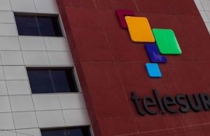 Milei ordena cierre señal TeleSur, argentinos reaccionan en contra