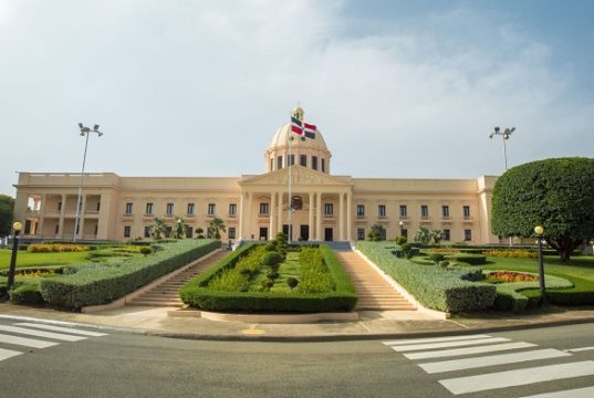 El Estado que cobra más… y responde menos