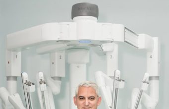Cirujano afirma cáncer de próstata se puede vencer