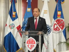 Decano expresa su agradecimiento en el Día del Maestro