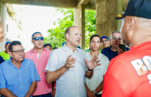 Alcalde de Santiago anuncia terminación edificio de los bomberos