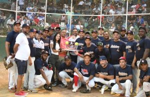 Los Cerros se coronan campeón torneo máster de softbol