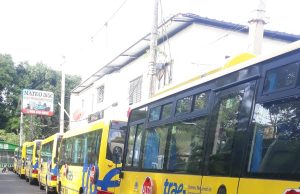 Llega primera partida autobuses escolares a Tamboril
