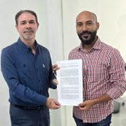 Alcaldía de Pedro García y Cooperativa San Francisco Javier firman acuerdo