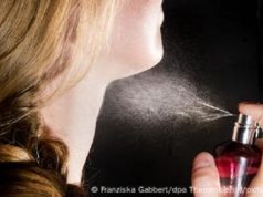 Científicos cuestionan seguridad de los perfumes