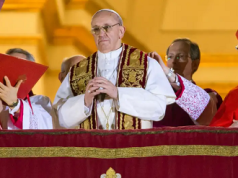 Francisco se lamenta por el mundo, pero tiene esperanza