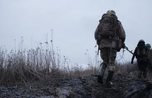 Zelensky admite tropas están desertando