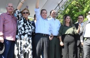 RaYosX. ¡Un show barato!