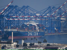 Entran en vigor aranceles de EE.UU. a productos chinos