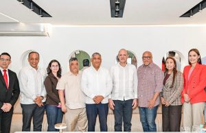 Alcaldía y Clúster turístico sellan alianza por el turismo local