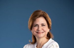 Raquel Peña impartirá conferencia en Amantes de la Luz