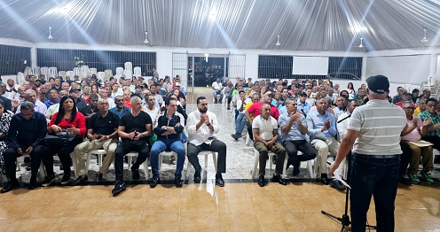 Asamblea de la FP en Santiago.
