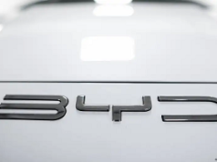 Expertos abren baterías Tesla y BYD: lo que hallaron asombra