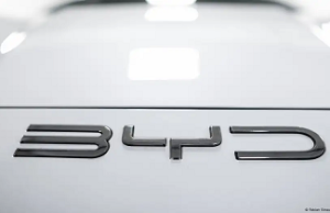 Expertos abren baterías Tesla y BYD: lo que hallaron asombra