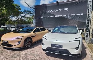 En la feria de ANADIVE resalta innovador automovil eléctrico