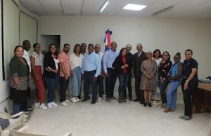 Convergencia realiza conversatorio sobre qué es un periodista