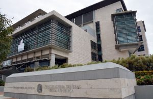 RaYosX: ¡jiede a corrupción!
