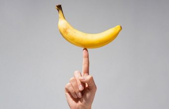 ¿Por qué se debe lavar el guineo maduro?