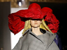 Gucci, Dior y Louis Vuitton enfrentan crisis de ventas Timothy Rooks