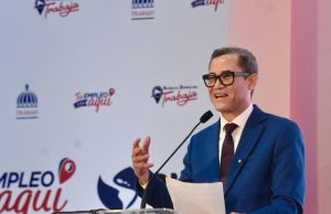Olivares dice en Santiago empleo formal es prioridad del Ministerio de Trabajo