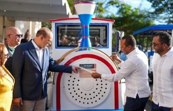 Arrancó el Roco Tren Turístico de Santiago