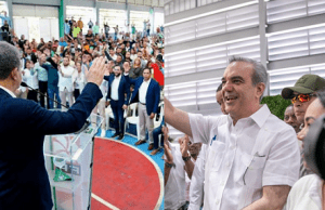 Aniversario del PRM: Instrumento de respuesta por críticas al fracaso evidente
