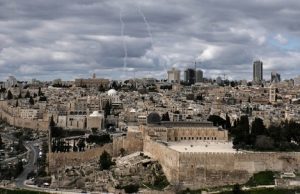 EE. UU. e Israel atacan Irán: Petróleo se dispara ante guerra