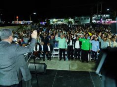 La gira de la definición. FP se perfila en Santiago