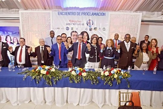 Proclaman a Ana Rojas, Carlos Arroyo y Clariza Portes para dirigir la UASD Santiago