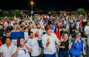 Los partidos del equipo dominicano en el Clásico Mundial se proyectan en el Monumento