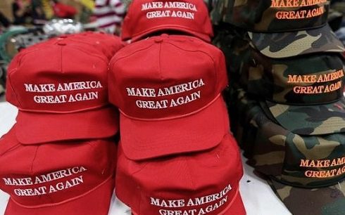 “Trumpistas” en contra de Trump a causa de la guerra contra Irán