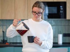 Esto pasa al dejar el café por dos semanas