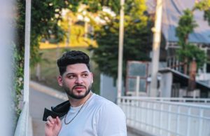 Jayson Guzmán estrena “Serás tú”, nueva propuesta que conquista el público