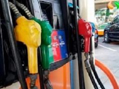 El petróleo baja, la gasolina no