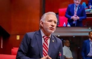 RaYosX: ¡El senador giró a la izquierda!