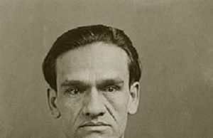 Poema: Los nueve monstruos… Miércoles de Poesía