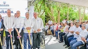 Alcaldía de Santiago inicia saneamiento Cañada Hoya de Caimito