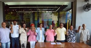 De Luna apoya Ana Rojas para dirigir la UASD Recinto Santiago