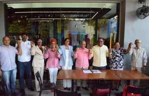 De Luna apoya Ana Rojas para dirigir la UASD Recinto Santiago